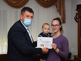 Млади брачни парови могу да рачунају на подршку локалне самоуправе